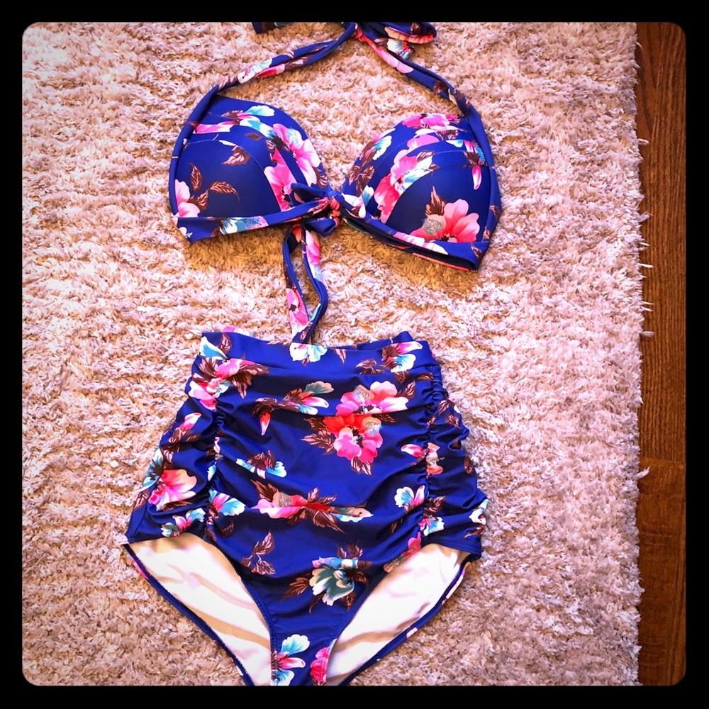 Retro hi waist bikini